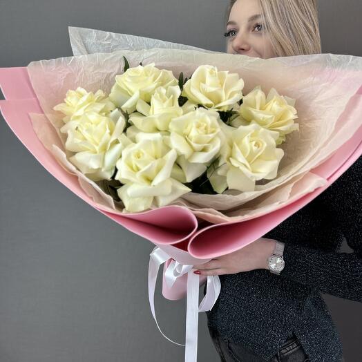 Букет дня белые розы Софи