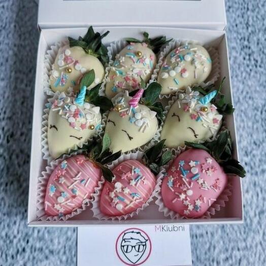 Fresa en chocolate 9PCS UNICORNIO