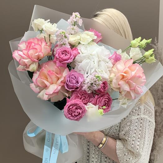 TenDer🌸Авторский букет с розой Эсперанса,пионовидными розами,маттиолой и эустомой