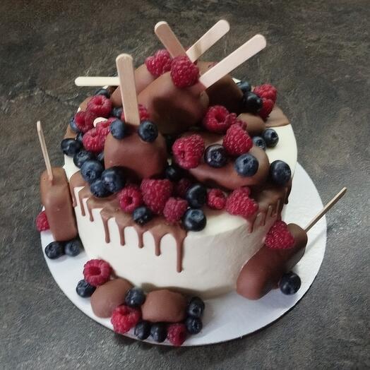 Торт Малиновый Пломбир