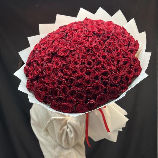 Огромный букет из 151 розы🌹