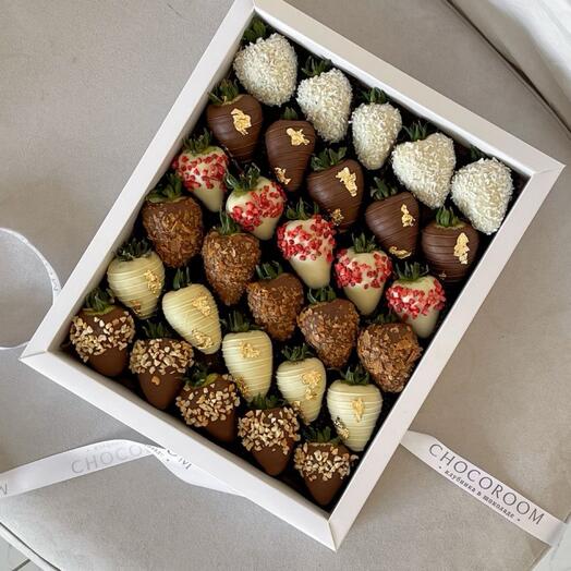 Клубника в шоколаде «Sweet Miracle Box»