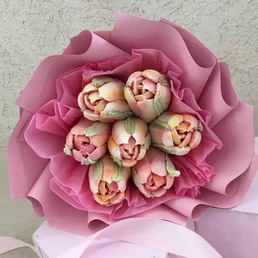 Букет из 7 зефирных тюльпанов