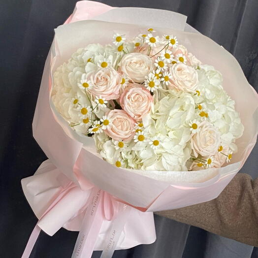 Bouquet di rose crema