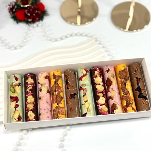 «Ассорти шоколадных батончиков ручной работы: фруктово-ореховая симфония»