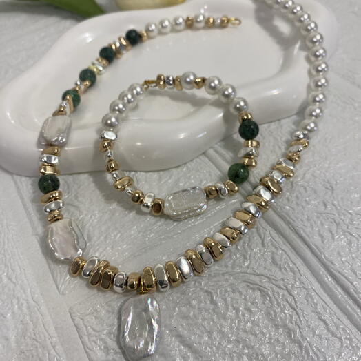 Малахитовая Грация