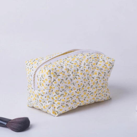 Косметичка "Floral", желтая на молнии