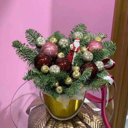 Композиция из нобилиса