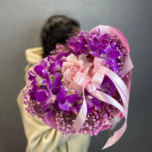 Сердце в букете