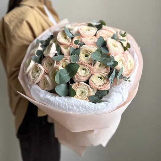 Букет "35 ранункулюсов"