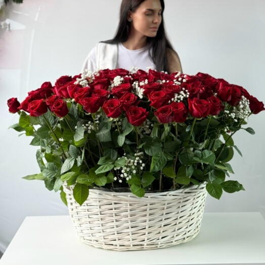 Корзина с цветами 101