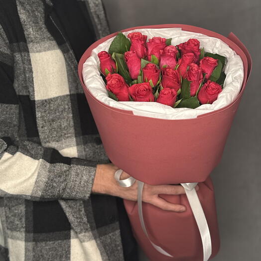 Букет из 15 роз импорт