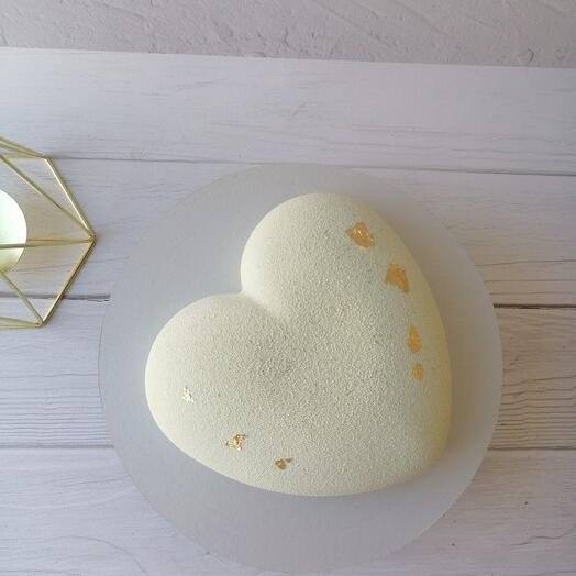 Торт - сердце белое 🤍