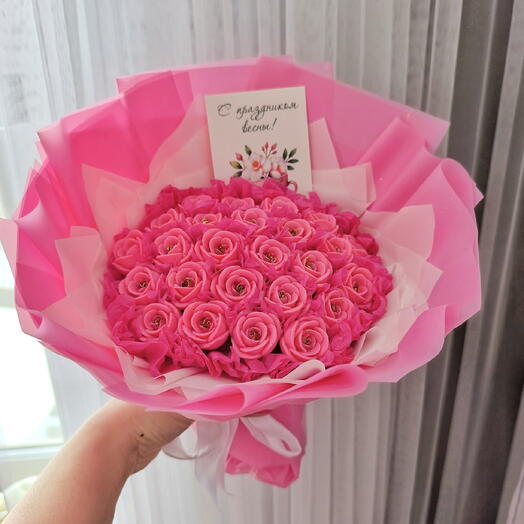 Букет из шоколадных роз