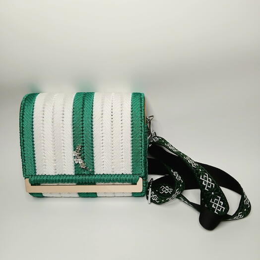 Сумка боченок в необычном исполнении