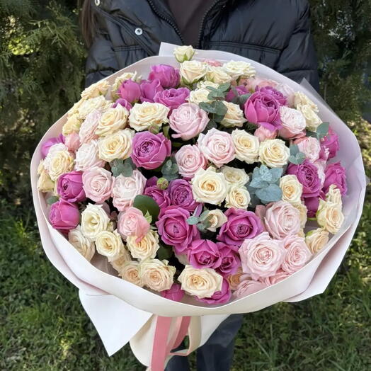 Микс пионовидных роз
