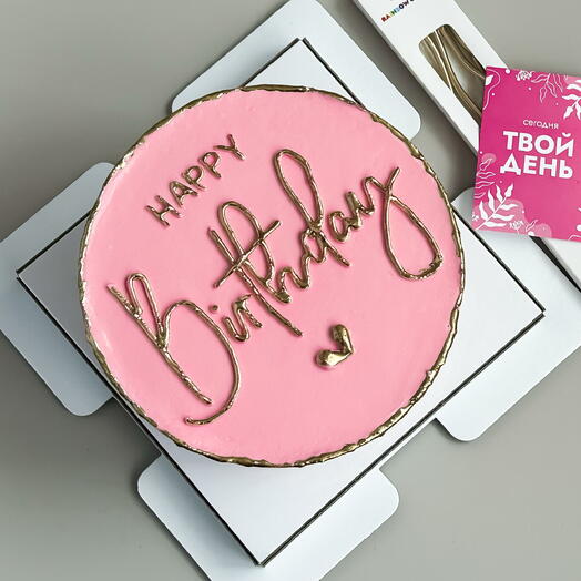 Мини торт 750г розовый с дизайном на день рождения «HAPPY BIRTHDAY»