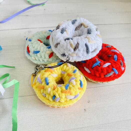 Набор вязаных пончиков 🍩