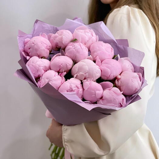 Пионы розовые  15 шт