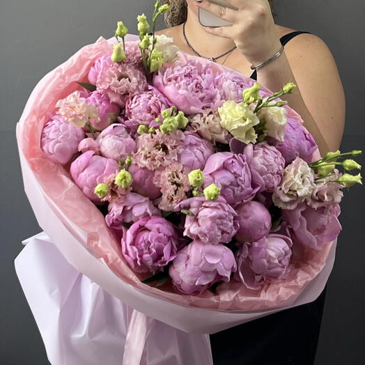 ПИОНОМАНИЯ ХИТ (пионы и лизиантус)
