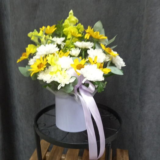 Цветочная композиция в коробке 🌼🌼🌼