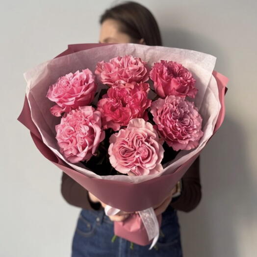 Букет «Red Love️» из 7 Роз Кантри блюз