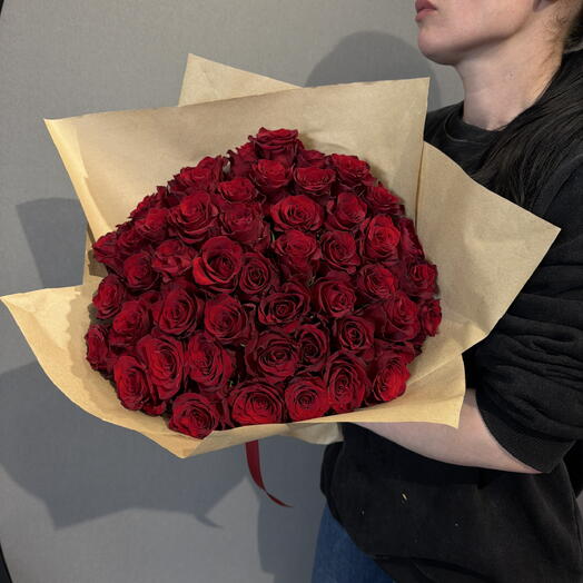 Букет из 51 красной розы