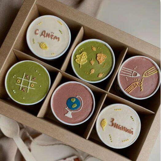 Набор mini cake to go на День знаний
