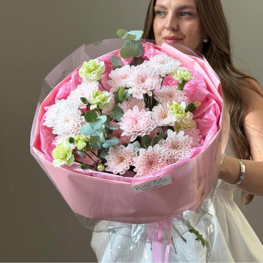 Букет авторский с хризантемой
