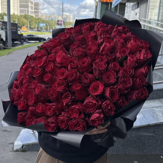 Крупная бордовая Роза 101