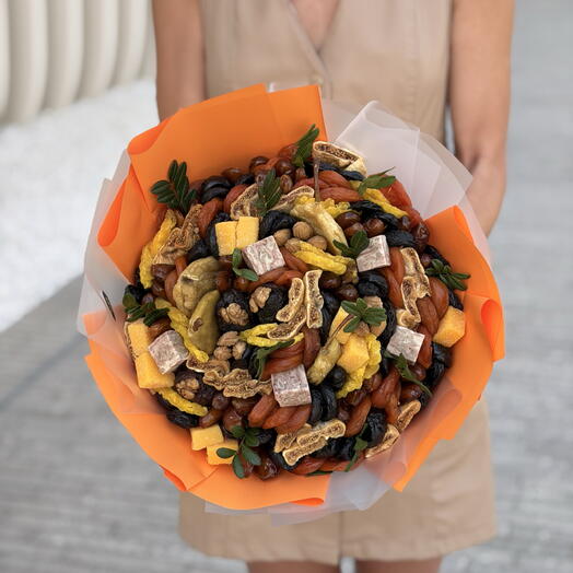 Luxury Dried Fruit Bouquet
