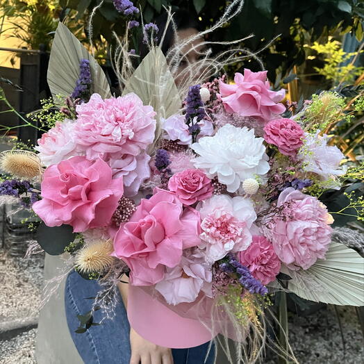 Пионы и французские розы♥️