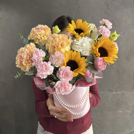 Подсолнухи в шляпной коробочке🌻