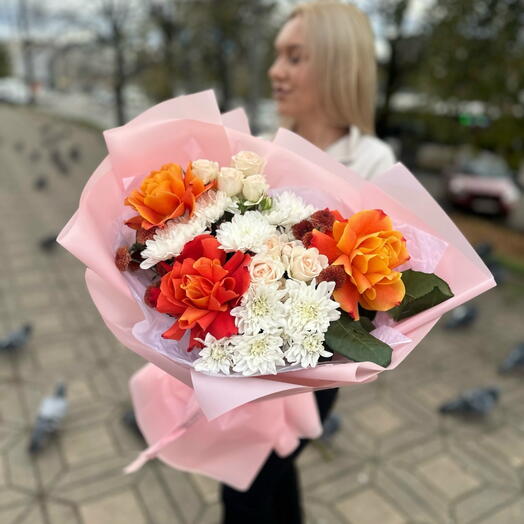 Букет с огненными розами