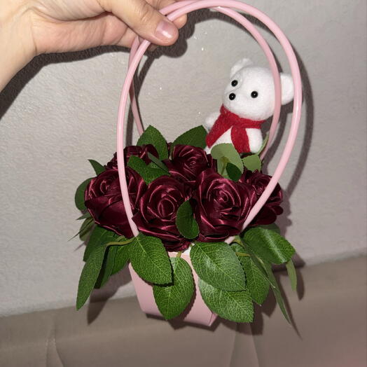 Корзинка с цветами