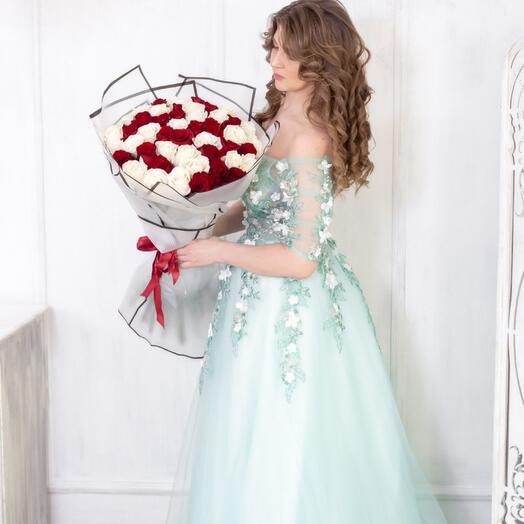 Bouquet " The Triumph of roses "