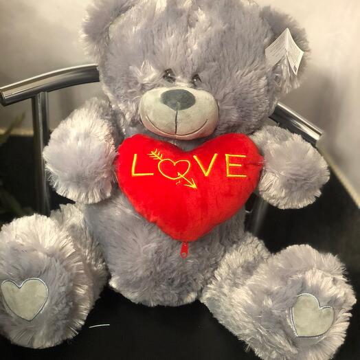Мишка с сердцем love ️