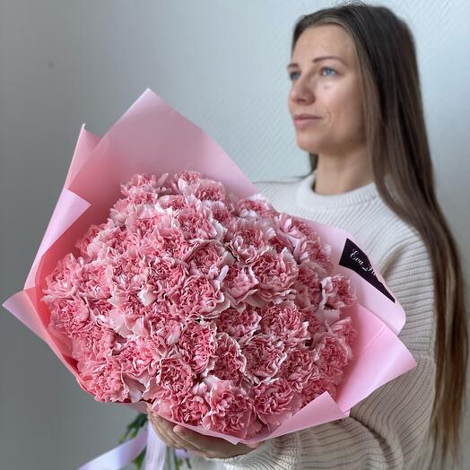 Монобукет ажурных гвоздик
