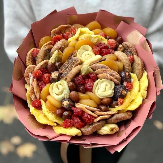 Ramo con frutos secos "Rosalie"