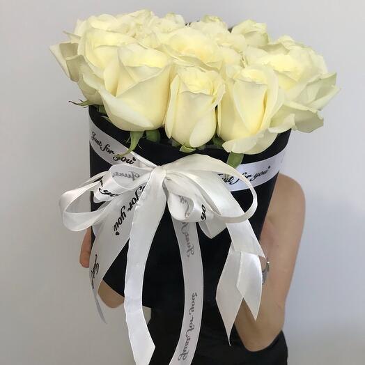 Цветы в коробке Lady in Black