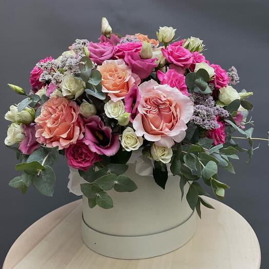 Mix flower hatbox