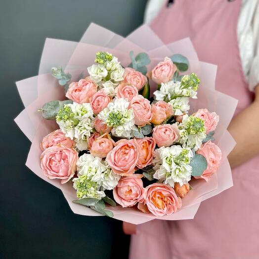 Bouquet of pink peony-shaped Roses Juliet and white Mattiola