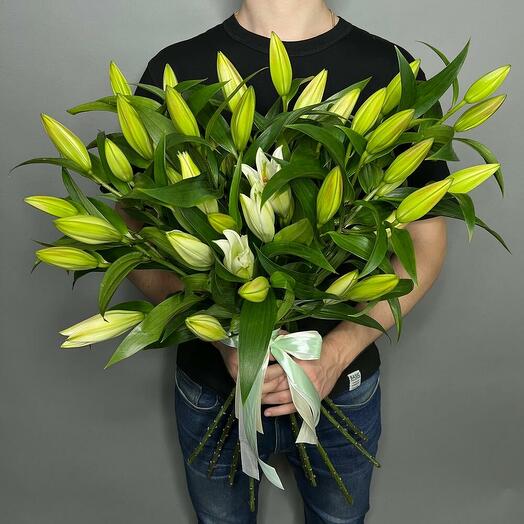 9 white lilies