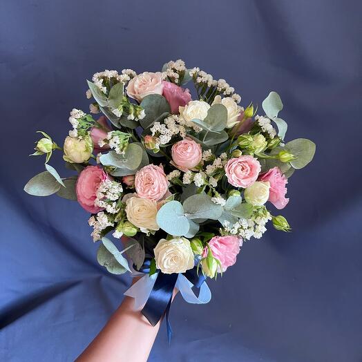 Flowers in a box 💙 🩵