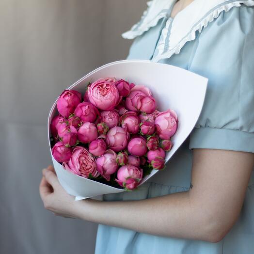 Bouquet of premium peony-shaped bush roses by Silva Pink "Sunset Child"