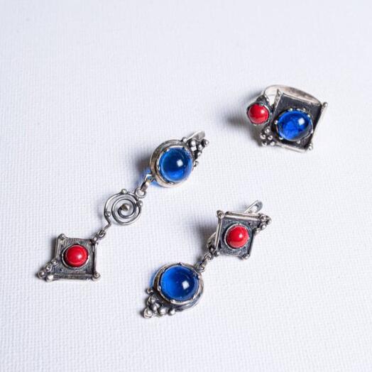 Серебряный комплект