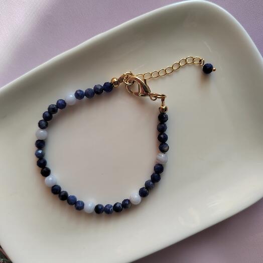 Браслет из содалита и голубого агата