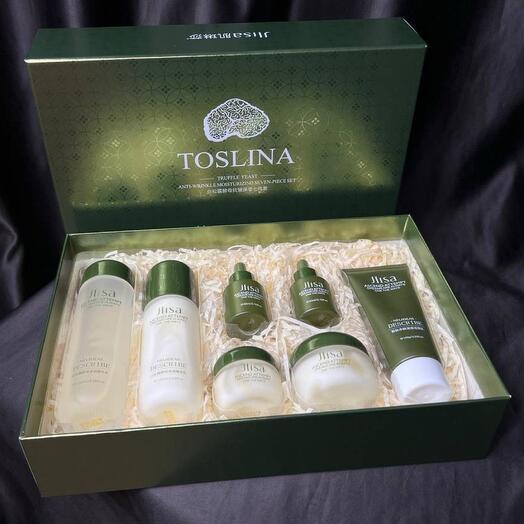 Набор косметики TOSLINA Jlisa