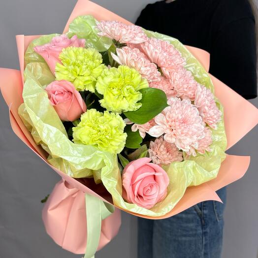 The bouquet is an author's bouquet