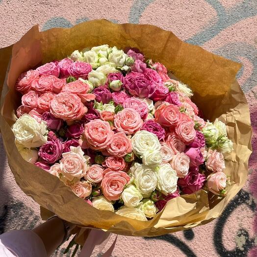 Luxury Spay roses